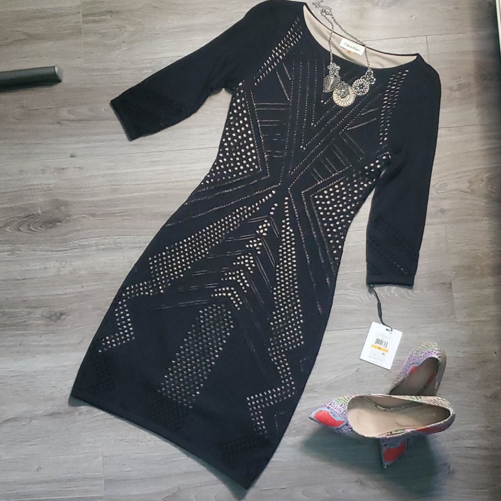 👗 🥻 Calvin Klein  bodycon dress